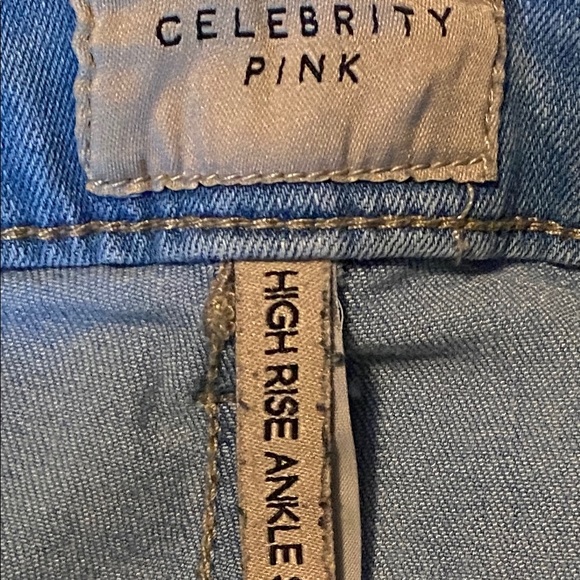 Jeans - Picture 3 of 3